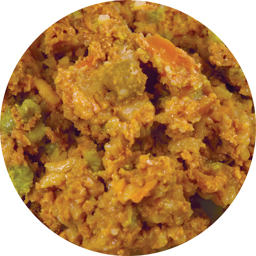 Close up of Organomics Lamb & Beef Dinner Canned Cat Food