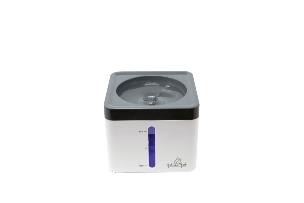 Pioneer Pet Mini Vortex Pet Fountain. 