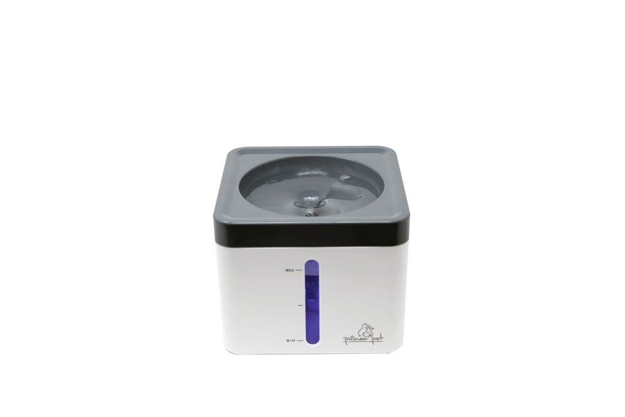 Pioneer Pet Mini Vortex Pet Fountain. 
