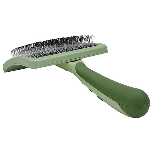 Brush laying down with bristles upwards, stainless steel teeth with black rubber tips. Safari Curved Dog Slicker Brush